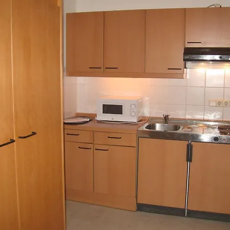Holiday Apartments Warmbad Villach Exterior photo