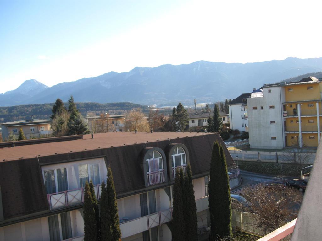 Warmbad Apartment *